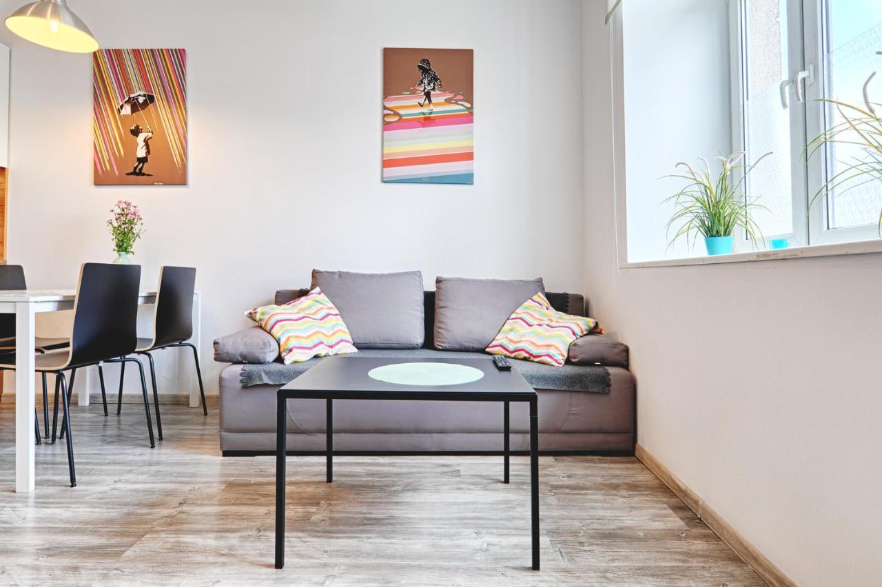 Delux5 Apartment Lodź Bagian luar foto