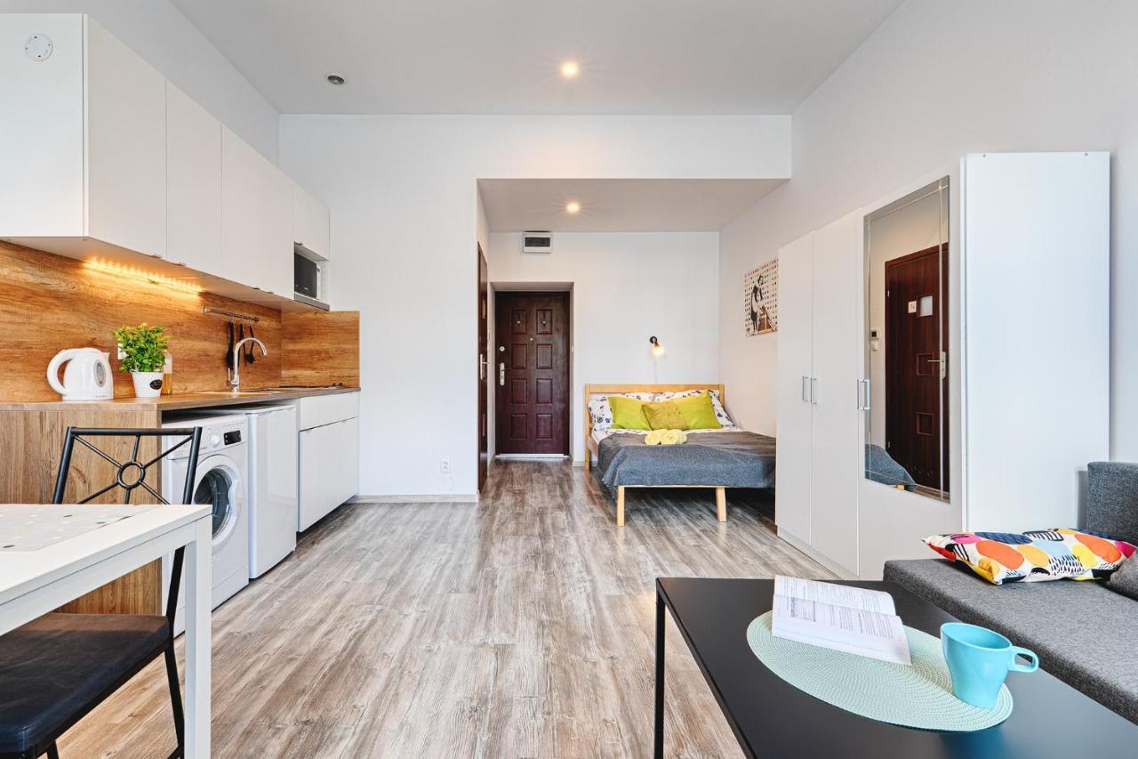 Delux5 Apartment Lodź Bagian luar foto
